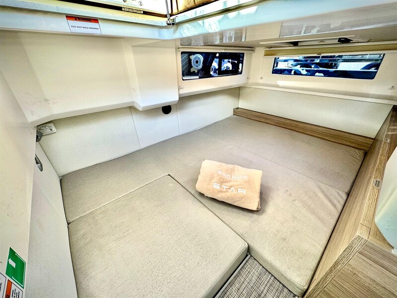 {I}aft cabin Saxdor 400 GTO