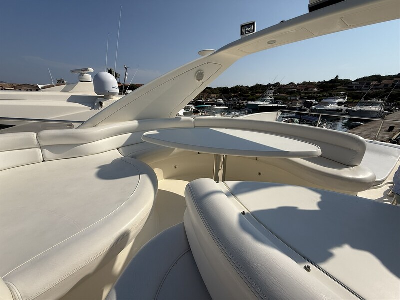 Fly dinette Azimut 55 Flybridge