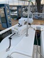 Boston 28 Outrage Minn Kota detail Boston Whaler OUTRAGE 28