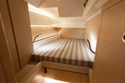 IY 15.98 cabin Italia Yachts 15.98