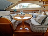 Uniesse 55 MY, upper dinette Uniesse Marine 55 MY