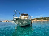 Boston Whaler 25 Revenge wa.jpg Boston Whaler 25 REVENGE