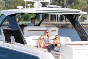 Tiara 39LS lifestyle Tiara Yachts 39LS