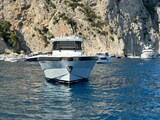 Bow view Bluegame BG42