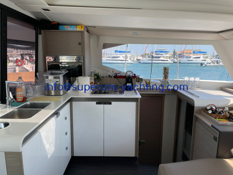 IMG-20240312-WA0027 Fountaine Pajot Isla 40