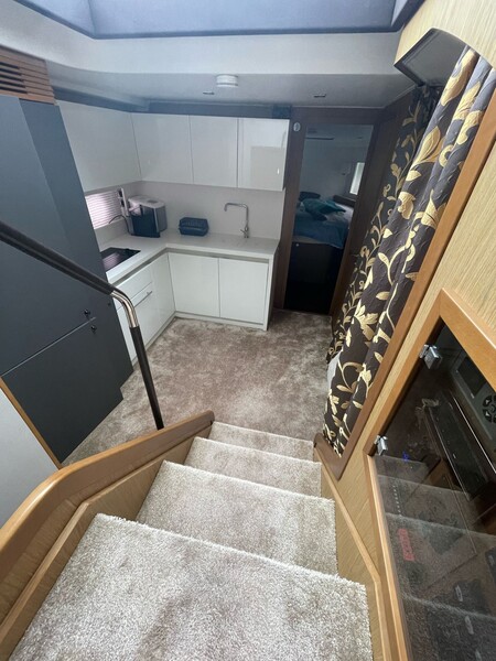 10 Beneteau Gran Turismo 49