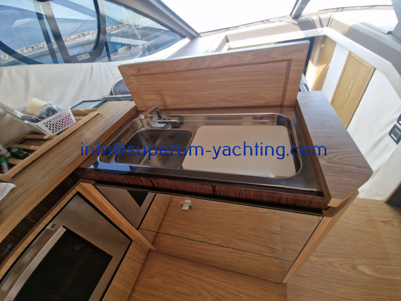 IMG-20250917-WA0084 Sessa Marine F54 FLY