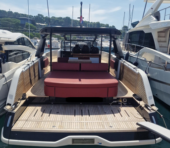 Cranchi A46 Luxury Tender