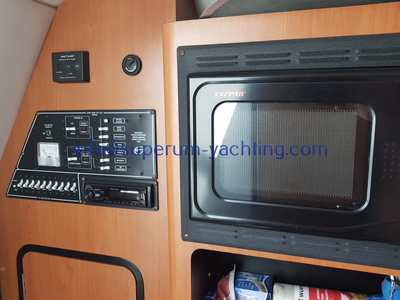 Crownline 270 CR