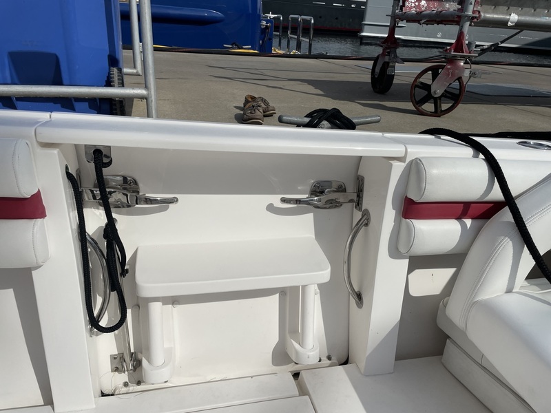  Intrepid 327 Center Console