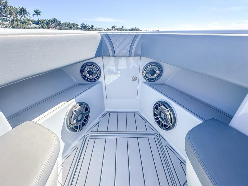  SeaVee 370z