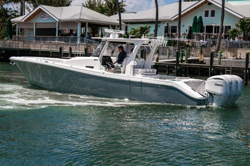  Edgewater 370CC