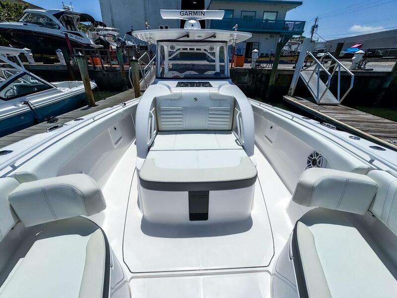  Edgewater 370CC