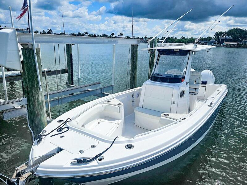  Edgewater 262CC