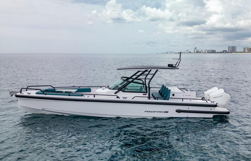  Axopar 28 T-Top
