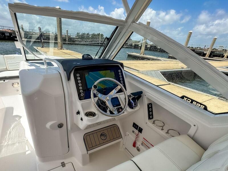  Edgewater 262CX
