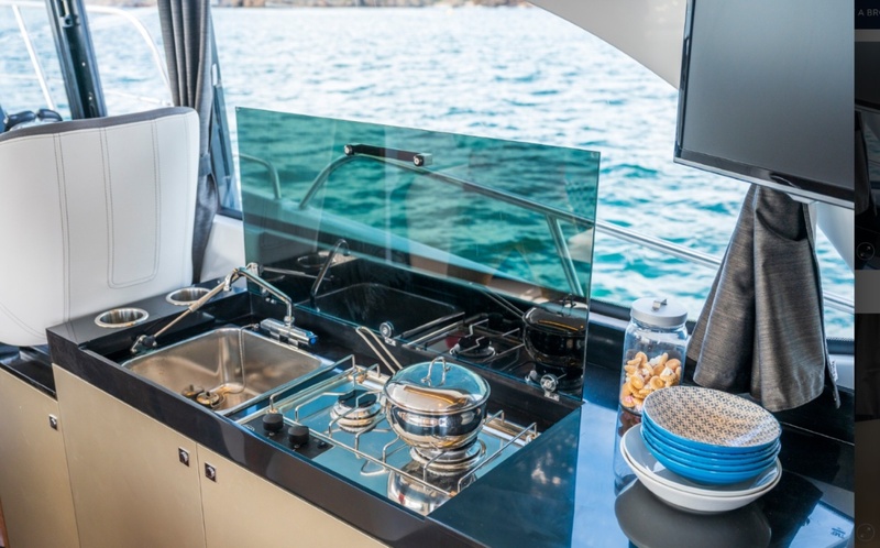  Beneteau Antares 11