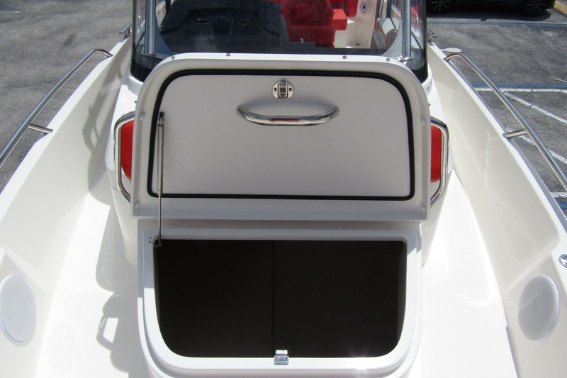  Nimbus Tender 8