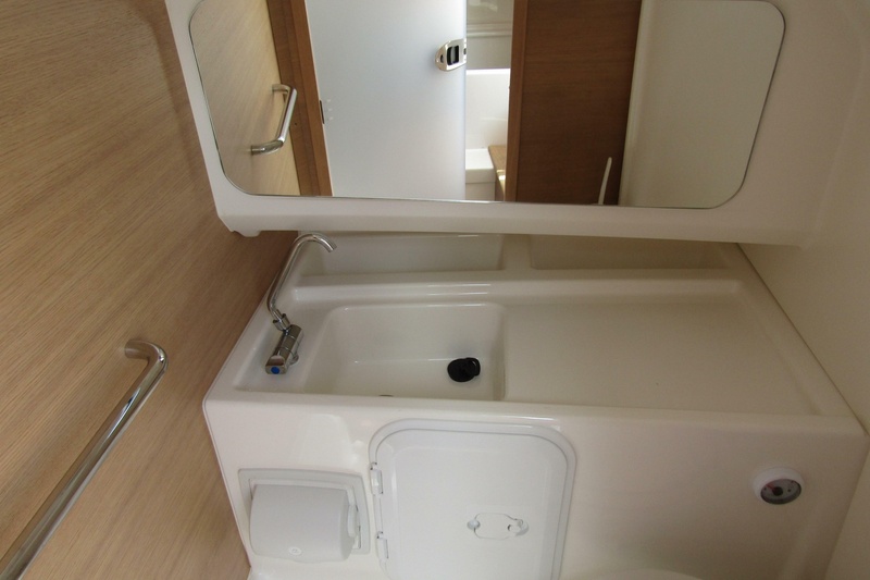  Nimbus Tender 8