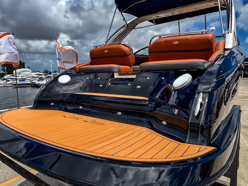  Regal 2800 Bowrider