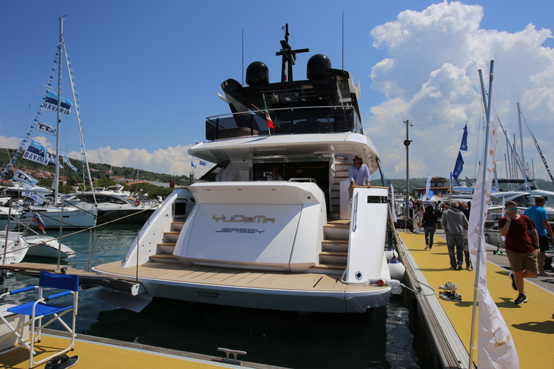 Dreamline 26 Internautica International Boat Show 2016