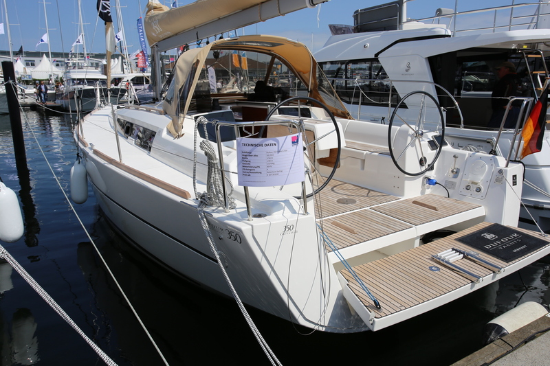 Dufor 350 Grand Large Hanseboot ancora boat show 2016