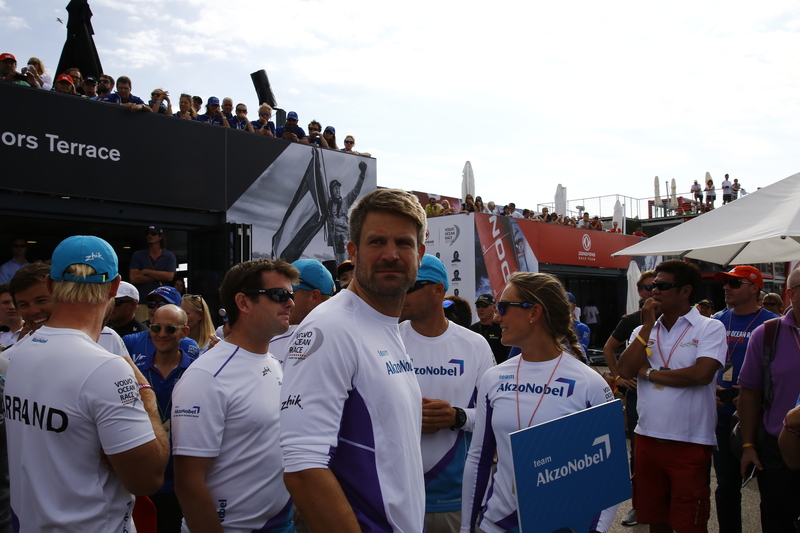 Sailors terass Sailors meet upp before take off. Volvo Ocean Race 2017-18