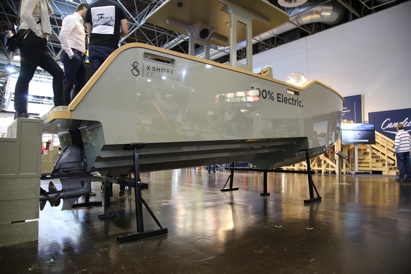 Eelex 8000 Eelex 8000 & Eelord 6000 - Electric power in 40 knots