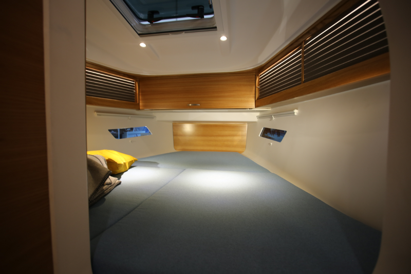 Front cabin Dragonfly 36 - World premiere at boot Düsseldorf 2025