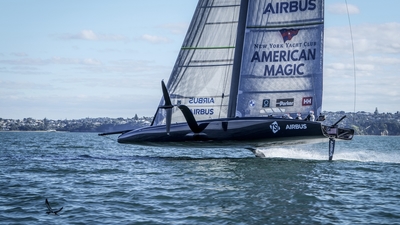 First America´s Cup team in water - American Magic hit the sea in Auckland